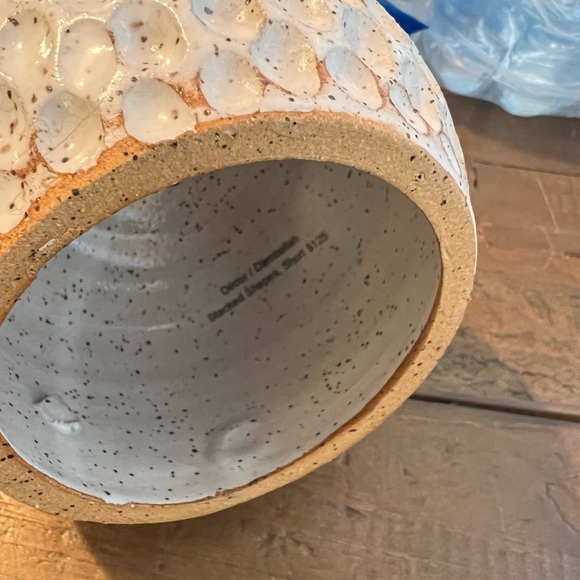 Ceramic handmade candlestick . - Picture 3 of 4